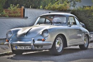 Porsche classica conservata in configurazione originale